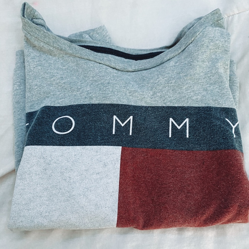 Tommy Hilfiger cropped tee